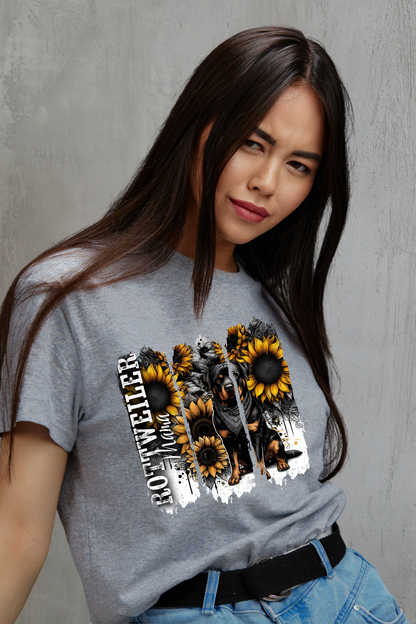Rottweiler Mama Split T-Shirt