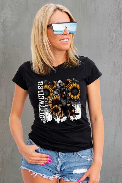 Rottweiler Mama Split T-Shirt
