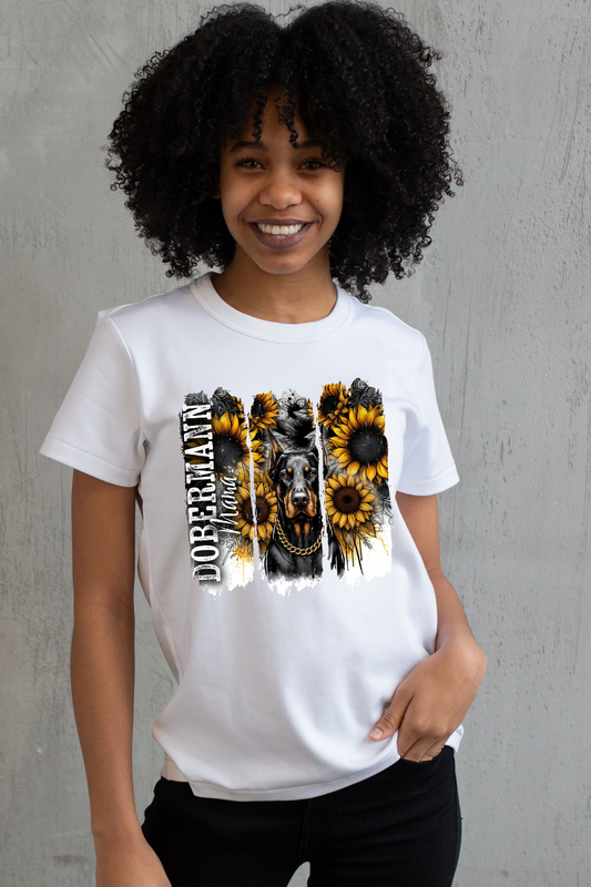 Dobermann Mama Split T-Shirt