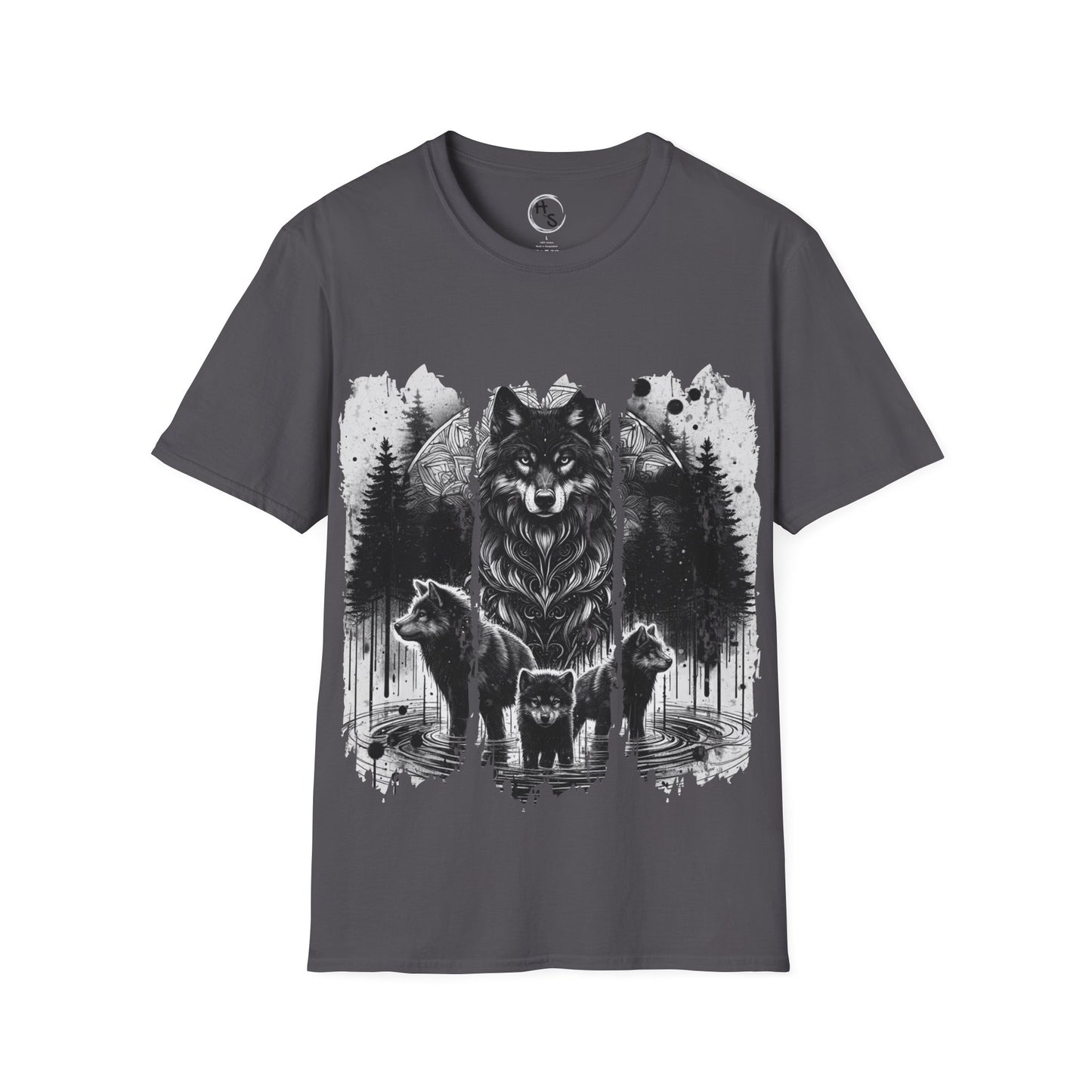 Gray t-shirt with a wolf and cubs design on a white background