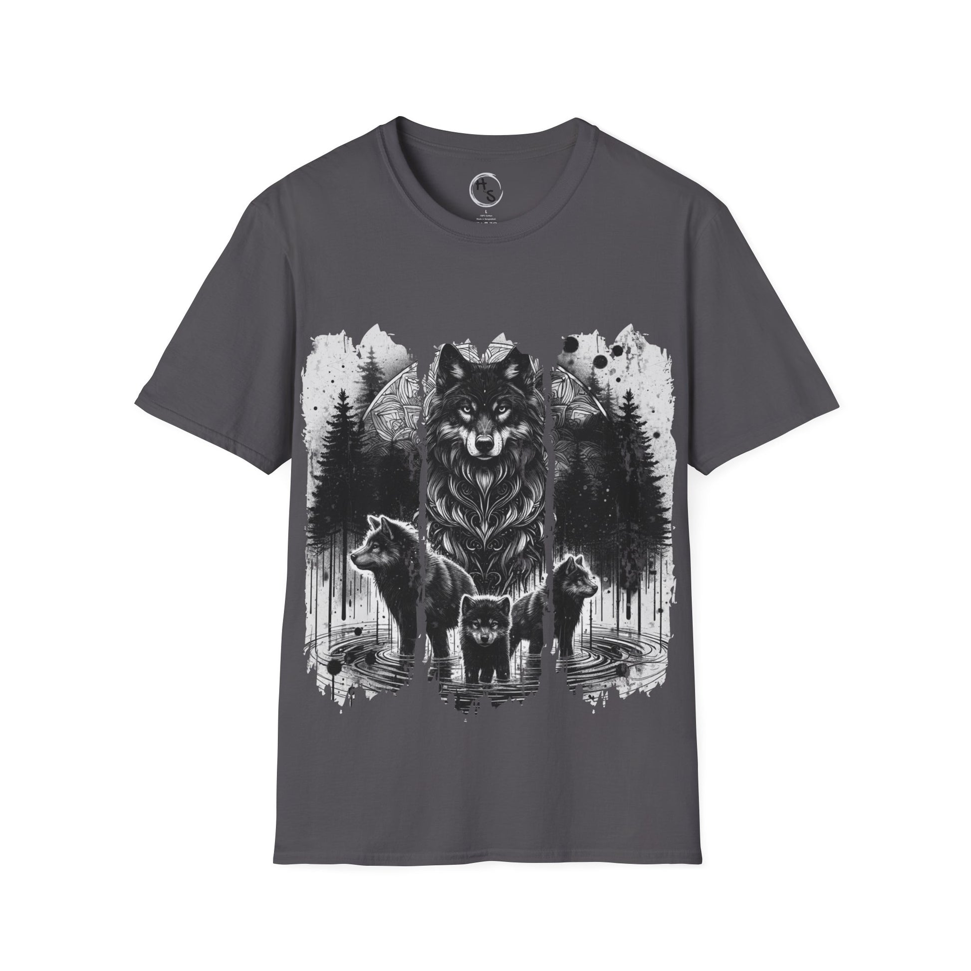 Gray t-shirt with a wolf and cubs design on a white background