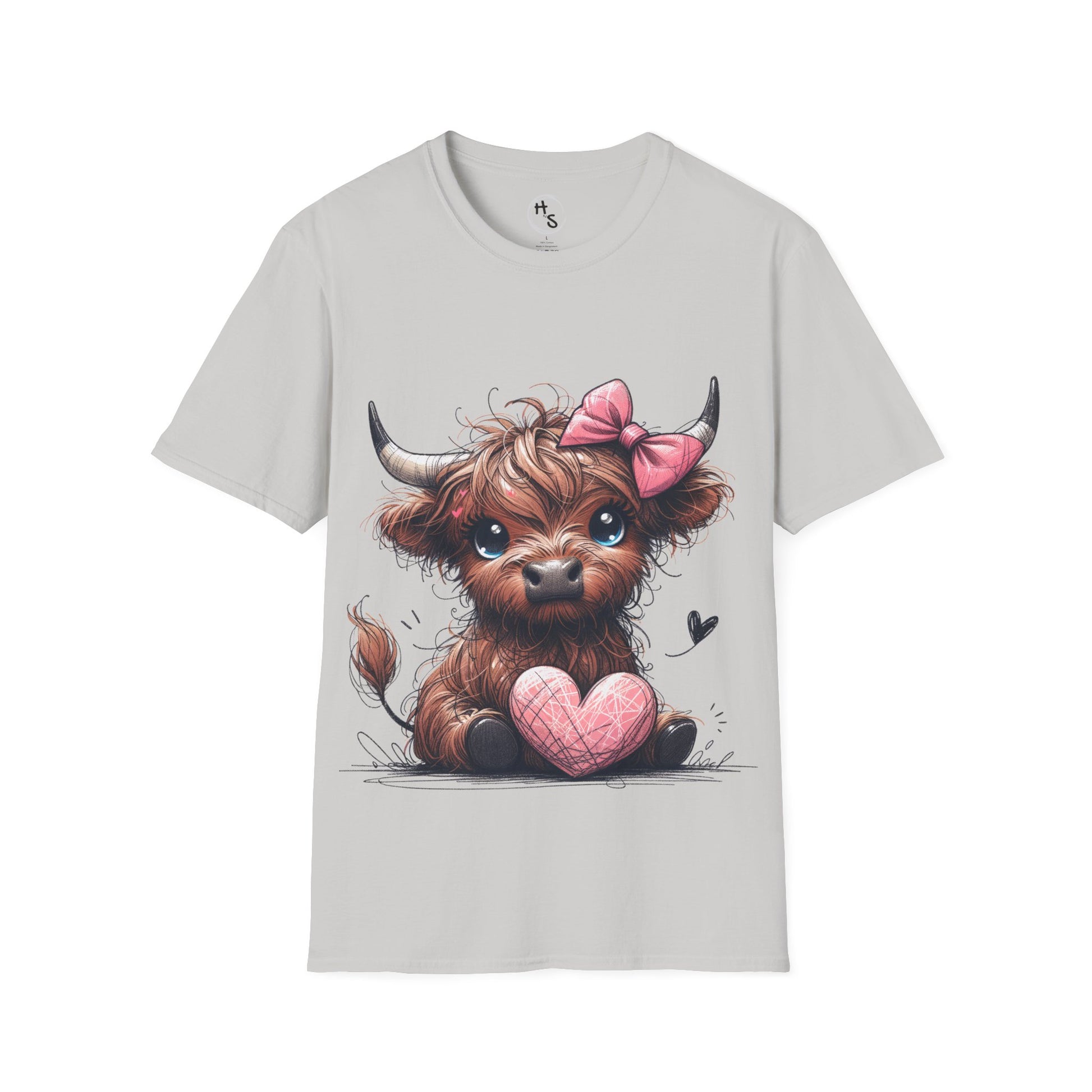 Gray t-shirt with a cartoon Highland cow holding a pink heart on a white background
